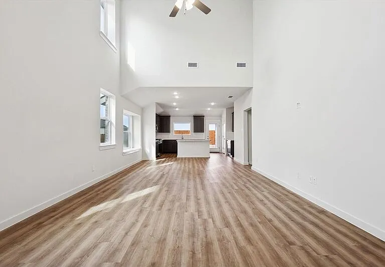 514 Weller Rd — Photo 10