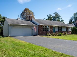 262 Mixville Rd, Cheshire, CT 06410