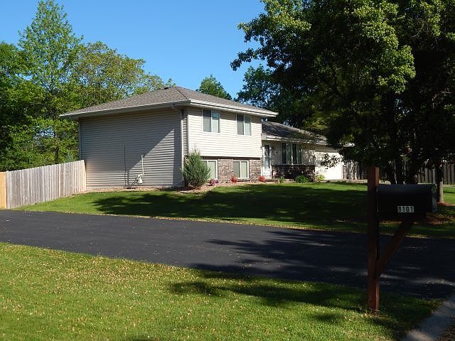 1st image of 8109 Lad Pkwy