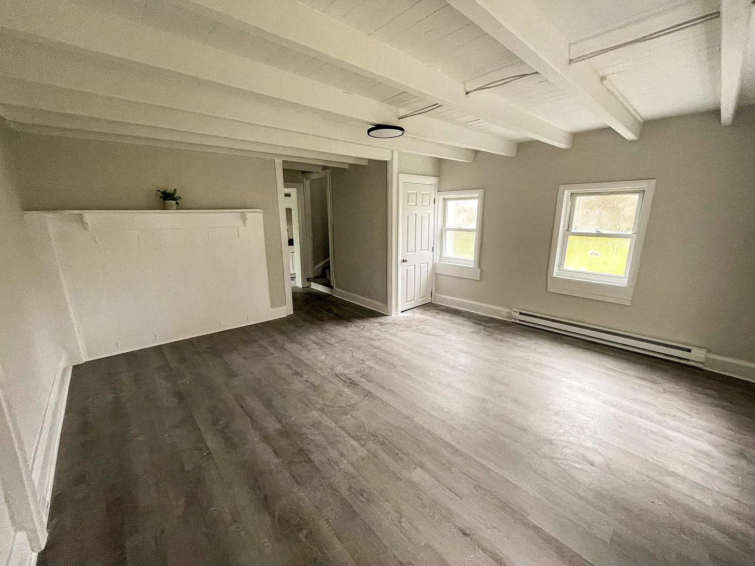 1710 Lower Rocky Dale Rd — Photo 4