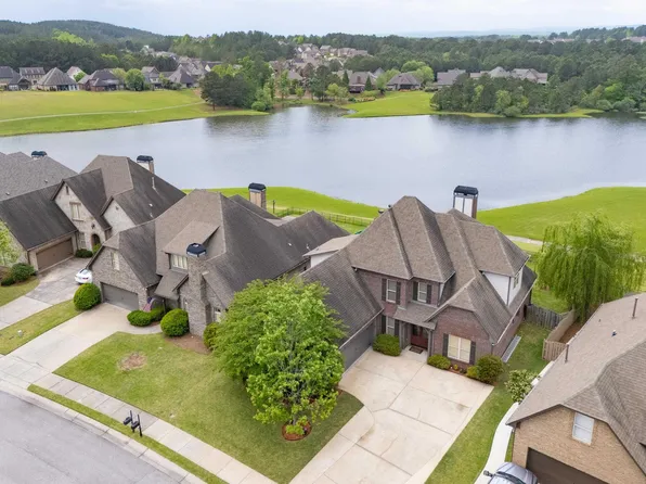 1042 Edgewater Ln, Chelsea, AL 35043