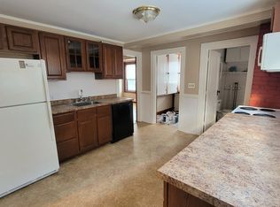 12 Grand St #2, Claremont, NH 03743