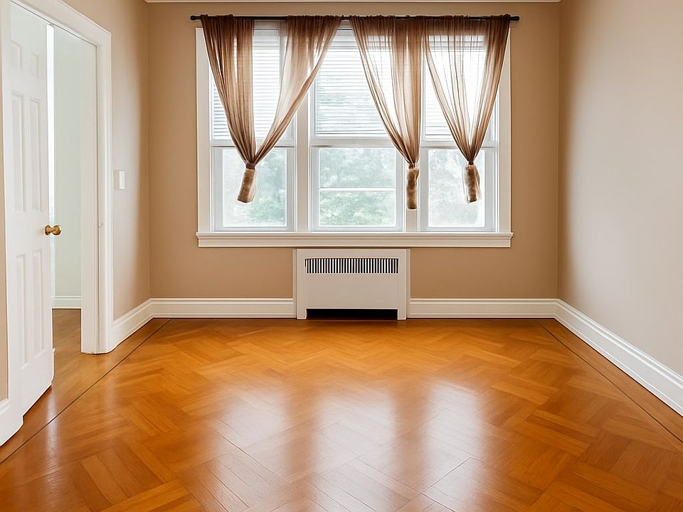 BEDROOM #1