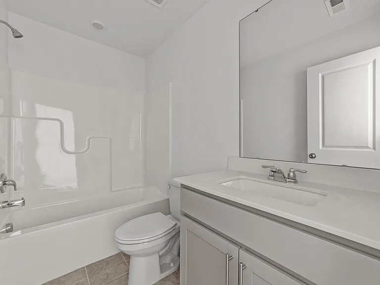 825 Basswood Glen Trl — Photo 18