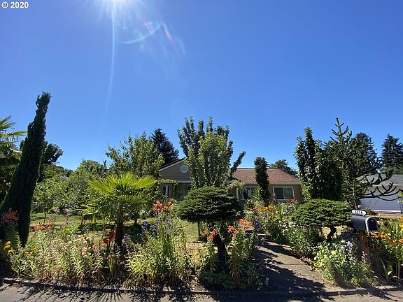 5th image of 6214 NW Dogwood Dr
