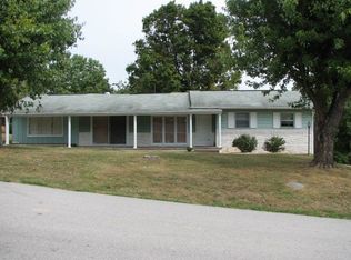 210 Ricker Ave, Greeneville, TN 37743