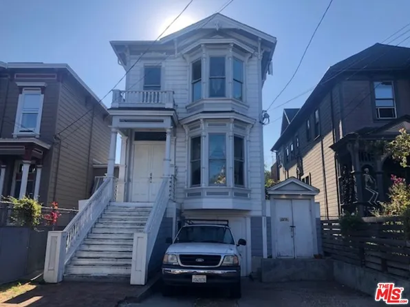 1032 Peralta St, Oakland, CA 94607