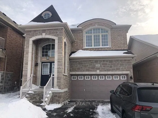 4 bed, $3,650 — Photo 1