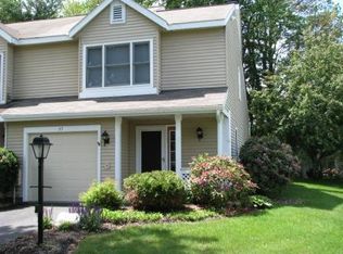 37 Stoney Creek Dr #37, Clifton Park, NY 12065