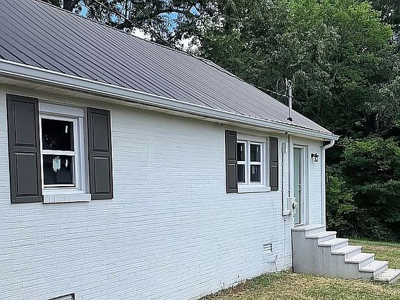 5th image of 126 Post Oak Ave