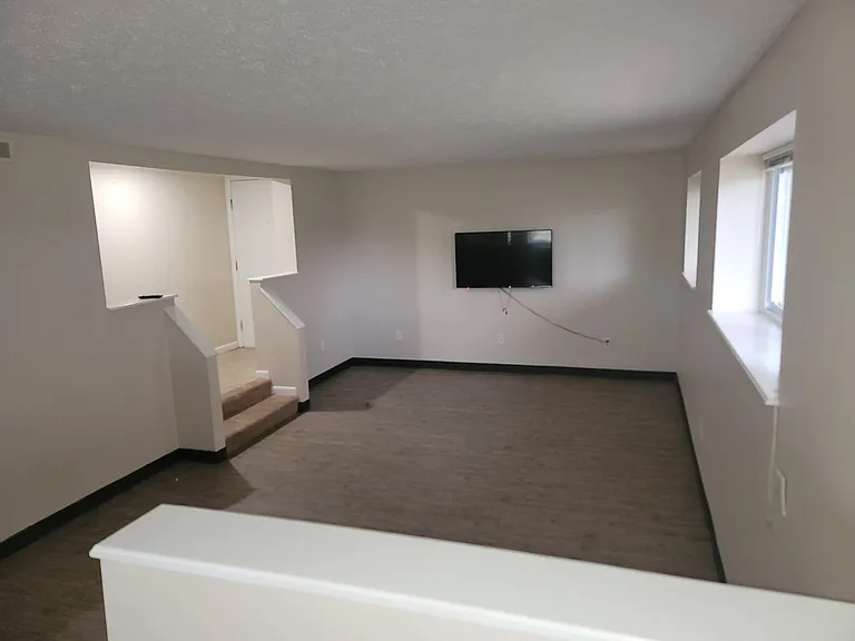 1304 Palmer Dr — Photo 14