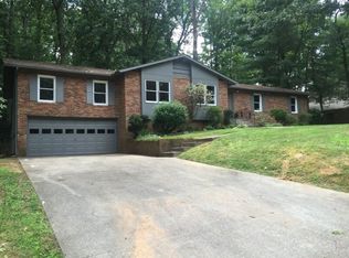 8062 Camberley Dr, Powell, TN 37849