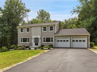 1 Bucyrus Ave, Carmel, NY 10512