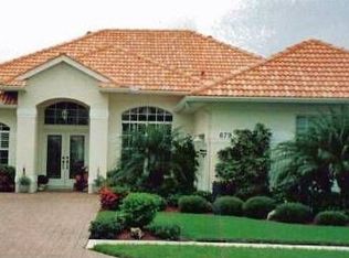 679 Pond Willow Ln, Venice, FL 34292