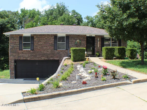 304 Fredricks Ct, Jefferson City, MO 65101