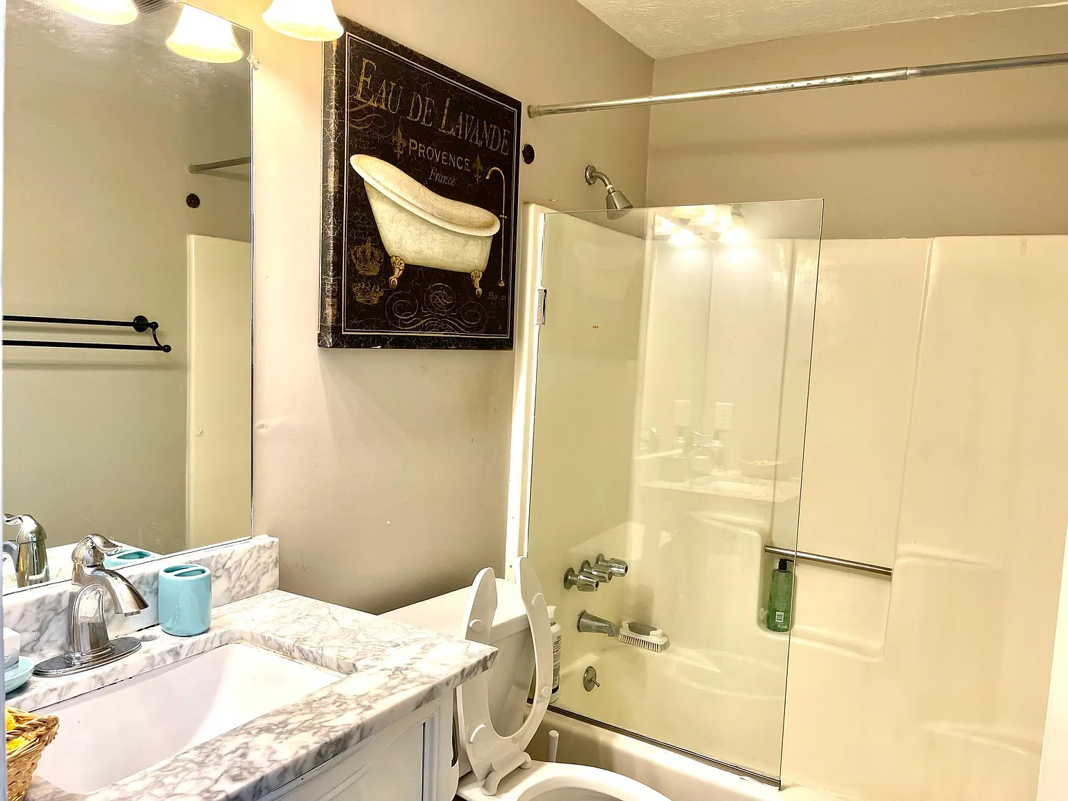 1462 Harbins Ridge Dr — Photo 2