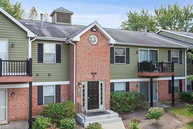 1st image of 1539 Raymond Dr APT 104