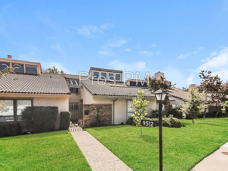 9512 Amberton Pkwy — Photo 5