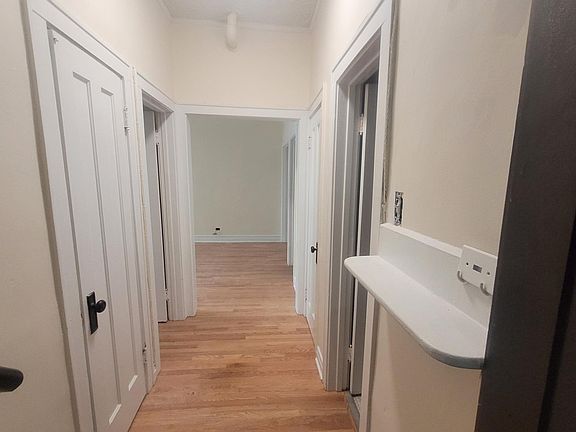 5th image of 5720 S Blackstone Ave #112