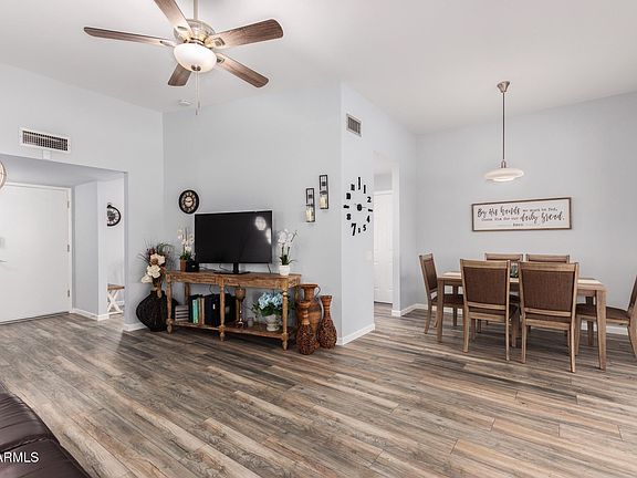 5th image of 10317 W Highwood Ln