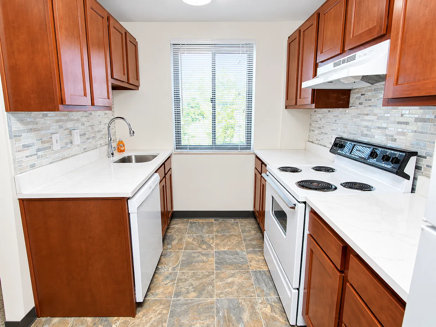 Fieldbrook Apartments — Photo 3