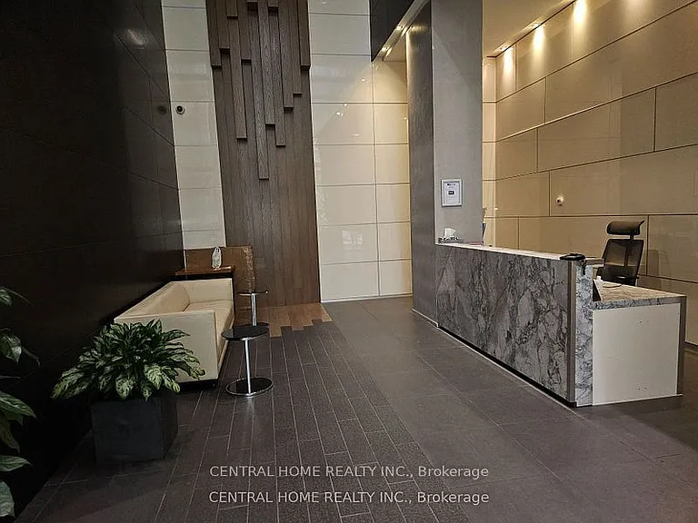 15 Grenville St #2603 — Photo 4