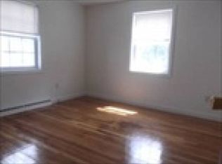 17 Hazelton St, Cranston, RI 02920