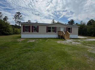 155 Crown Point Drive, Riegelwood, NC 28456