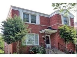 2738 W Chase Ave, Chicago, IL