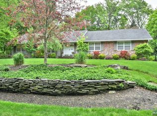 23 Beresford Rd, Allendale, NJ 07401