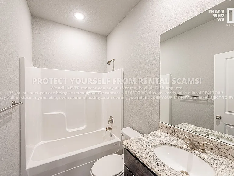 211 Grove Ln — Photo 12