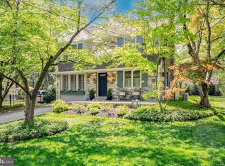 546 W Beechtree Ln, Wayne, PA 19087