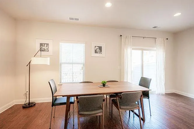 1006 Drayman Pl — Photo 5