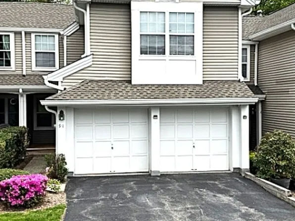 91 Woodmont Dr, Randolph Twp., NJ 07869