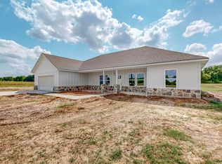 1210 E Gibtown Rd, Poolville, TX 76487