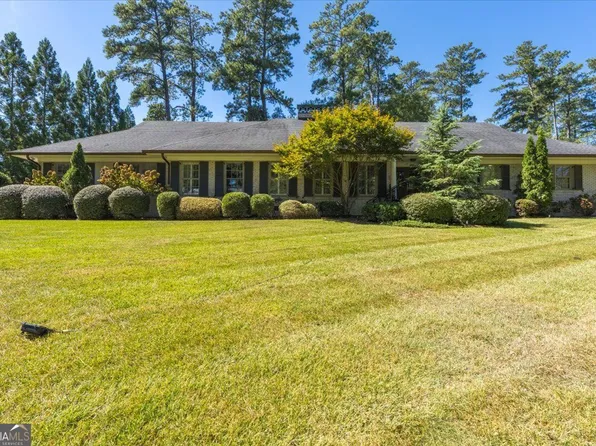 377 Old Club Rd S, Macon, GA 31210