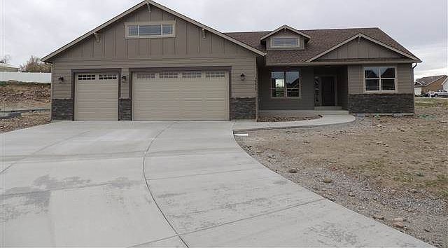1st image of 1011 S Shelley Lake Ln