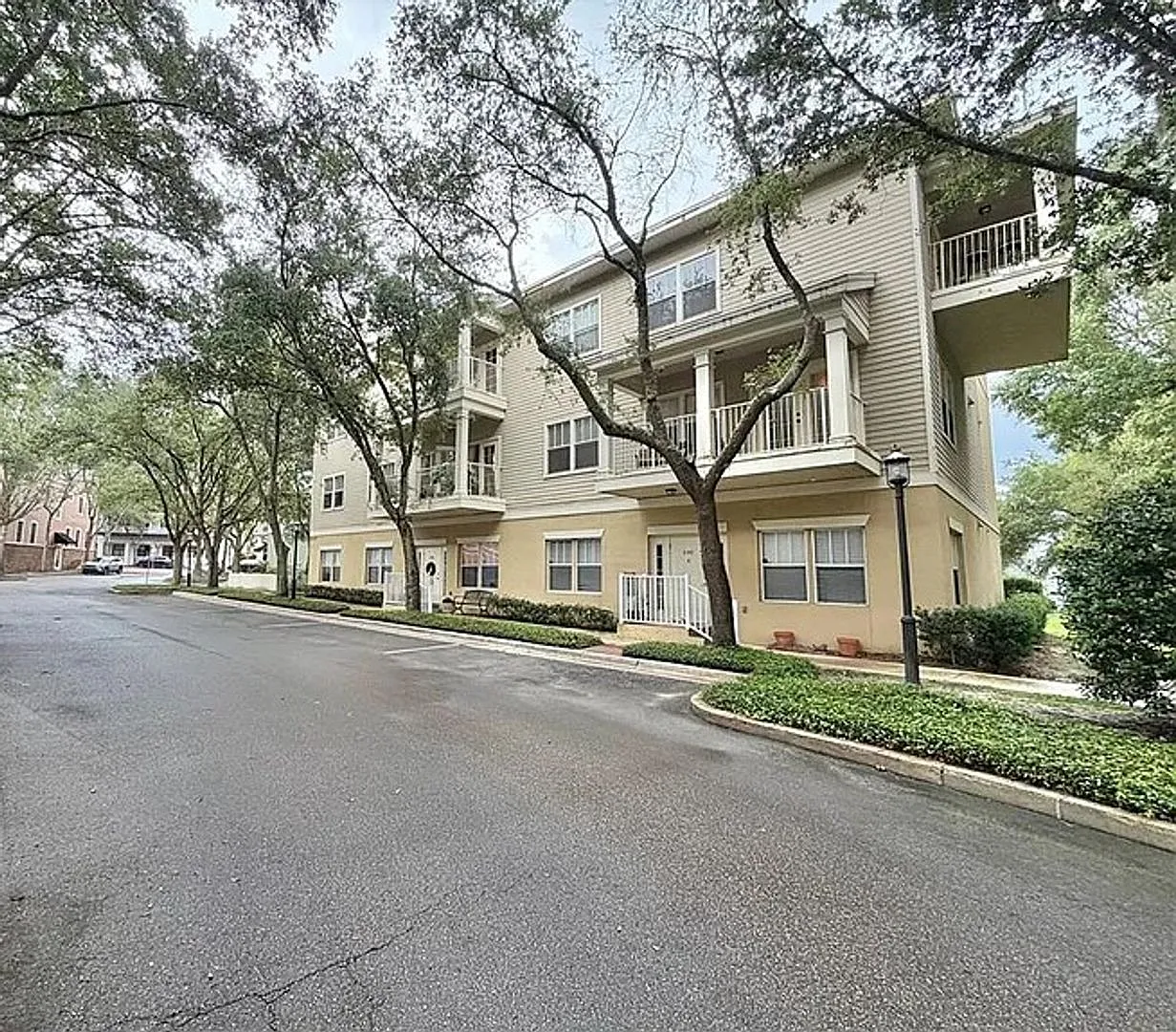 2/2 2nd floor unit in Haile Plantation Village Center — Photo 1