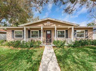 2909 W Winthrop Rd, Tampa, FL 33611