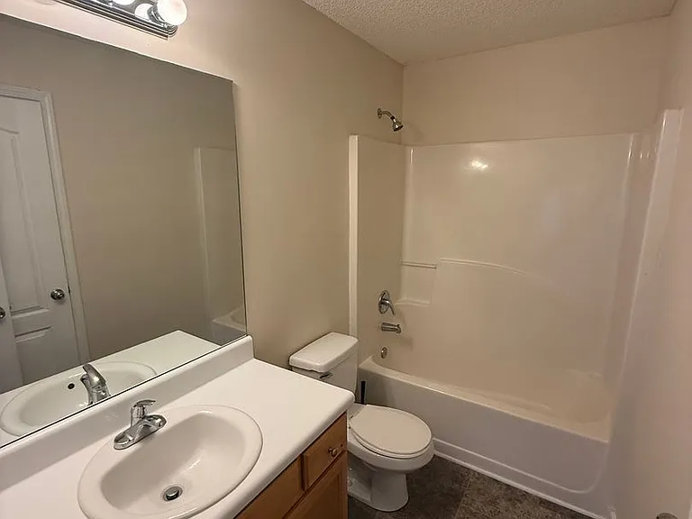 248 Fern Ridge Ct — Photo 12