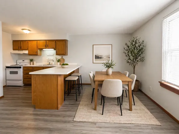 District on Martin - 1 Bedroom Units Right Next to the Village
