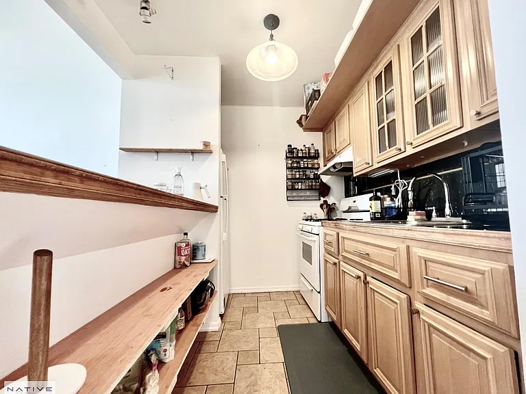 2138 Rene Ct #2 — Photo 5