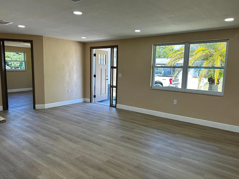 5328 Mac Arthur Ave — Photo 10