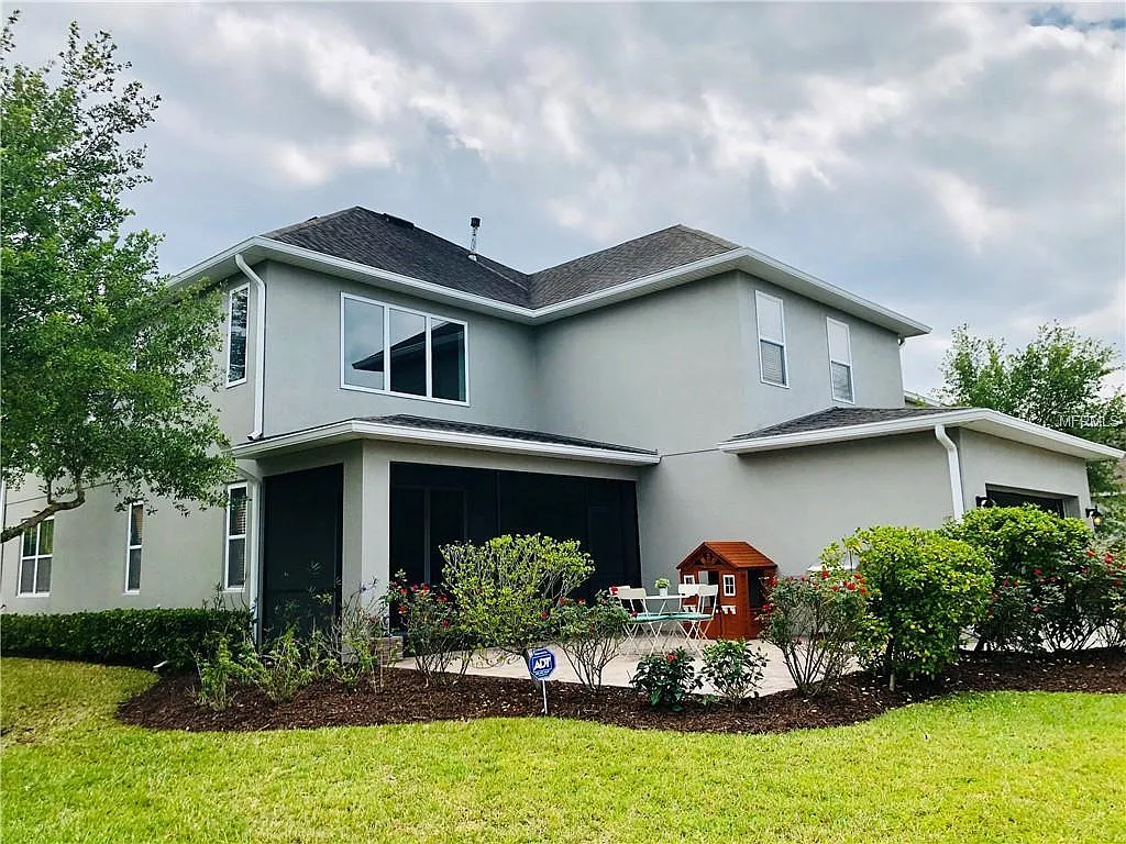 7922 Hampton Lake Dr — Photo 2
