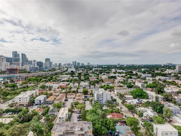 10 SW South River Dr #Penthouse Ii08, Miami, FL 33130