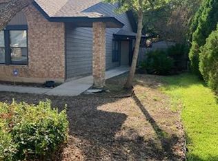 6926 Country Elm, San Antonio, TX 78240