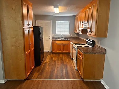 1501 Myrtle St Photo 1