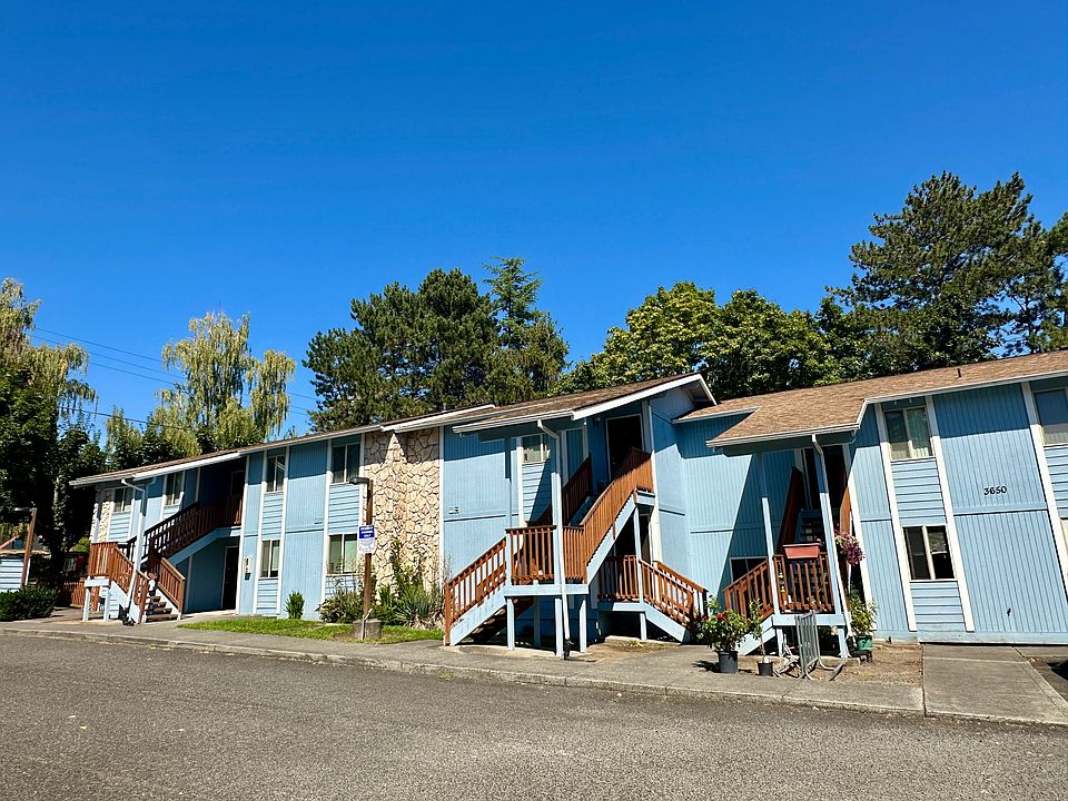 1st image of 3650 SW 114th Ave #6