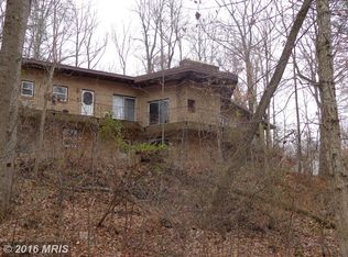 8122 Beechwood Ln, Clinton, MD 20735