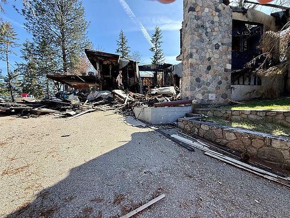 4th image of 604 11th St